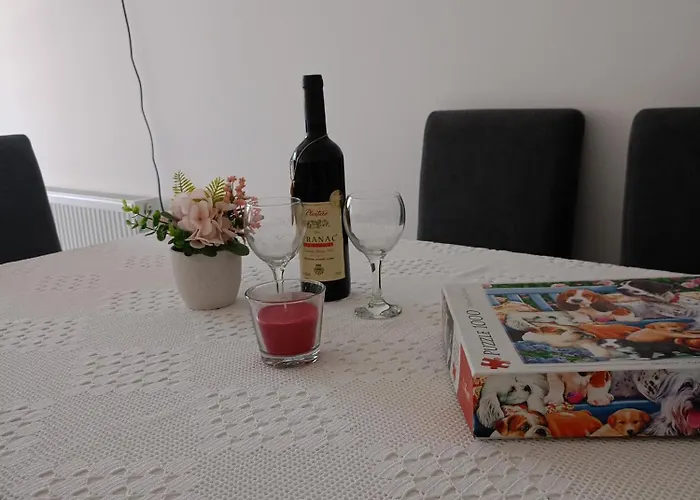 Emilija * 소코 반자