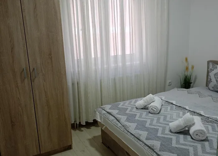 아파트 Emilija 소코 반자